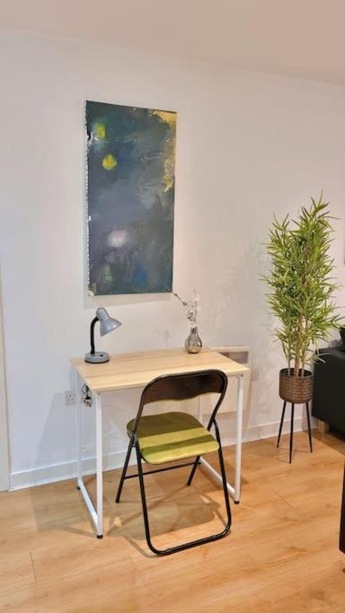 דירות מנצ'סטר Balcony-View With Free And Secured Parking מראה חיצוני תמונה